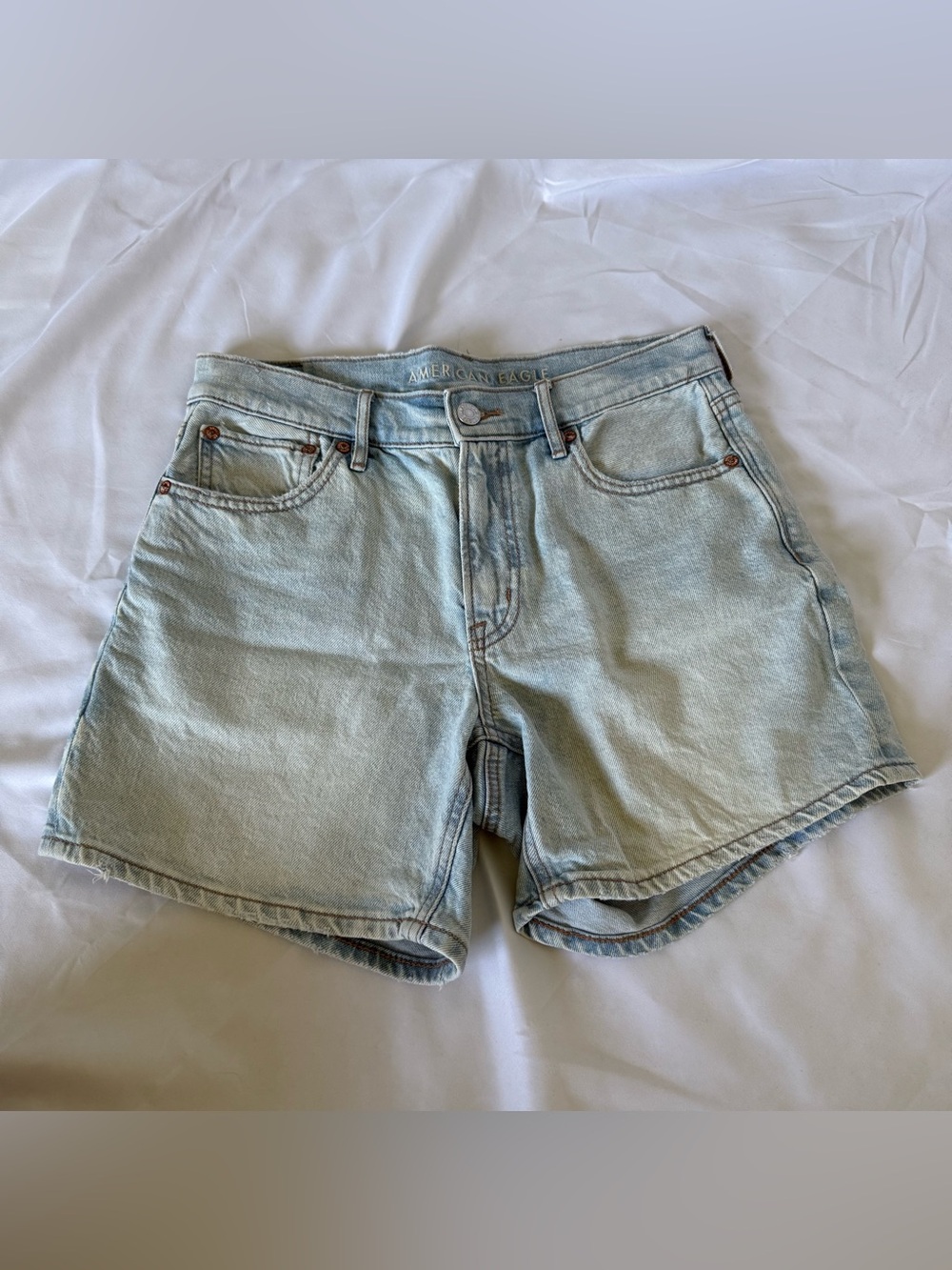 American Eagle Outfitters STRIGID Light Wash Denim Shorts - Light Blue